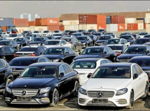 مجلس با دوفوریت لایحه تسهیل در واردات خودرو موافقت کرد